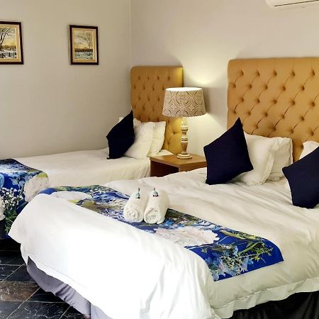 Magalies Mountain Lodge And Spa Hartbeespoort Buitenkant foto