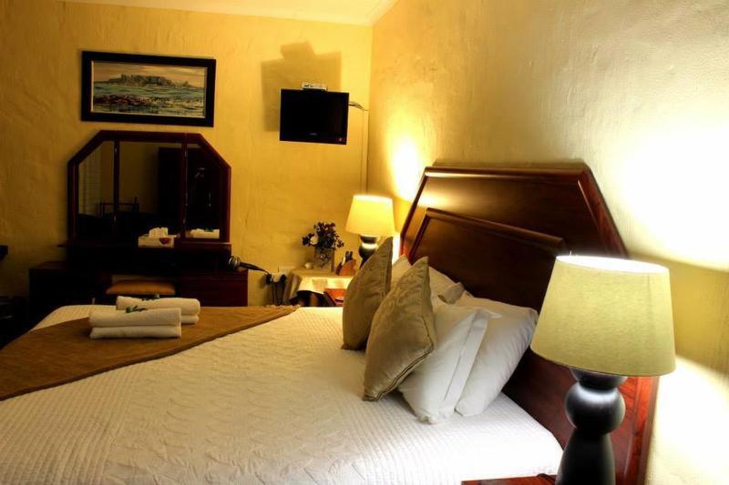Magalies Mountain Lodge And Spa Hartbeespoort Buitenkant foto